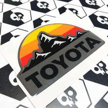 Set Toyota Vintage Sunset Mountain Domed Badge Stickers 2